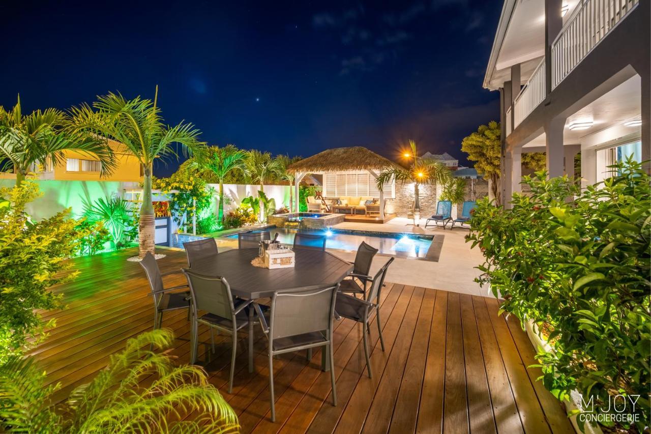 La Villa Rosaya - Piscine & Jacuzzi Сен-Пьер Экстерьер фото